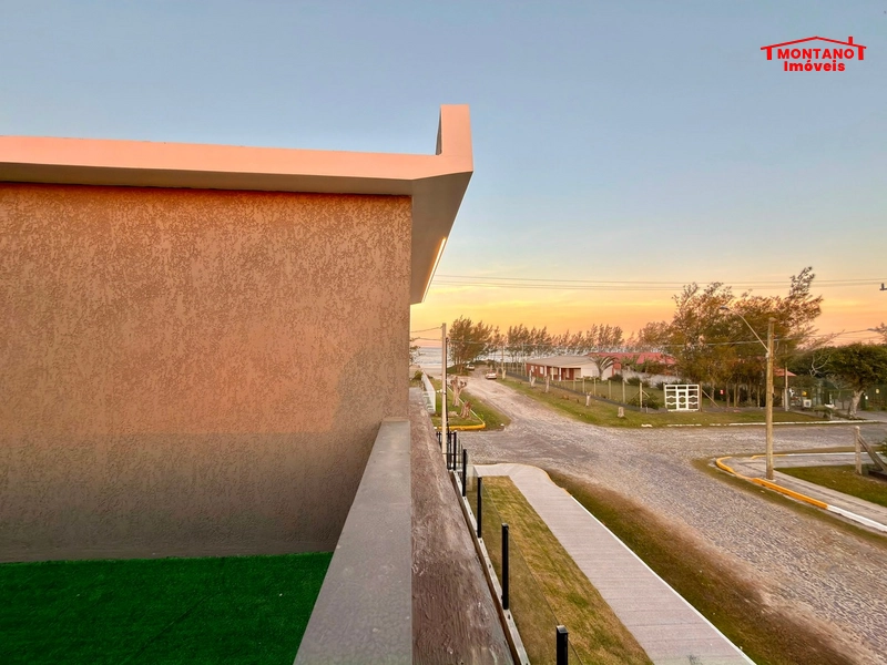 Casa com padrão único de 3 dormitórios e piscina a 100m do mar!!: 40ª foto da galeria de imagens do imóvel