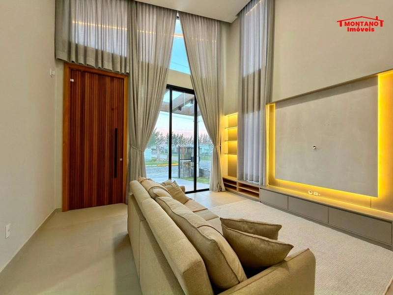 Casa com padrão único de 3 dormitórios e piscina a 100m do mar!!: 9ª foto da galeria de imagens do imóvel