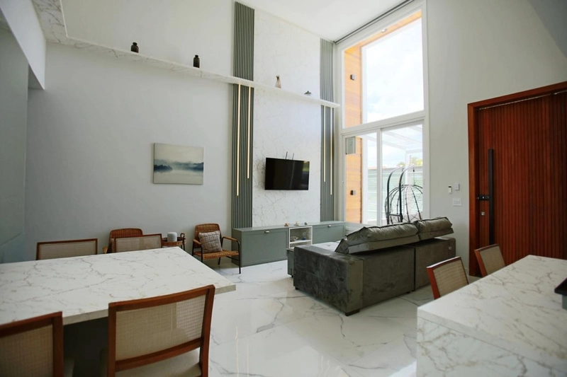 Casa com padrão único com 3 dormitórios e piscina no bairro Zona Nova: 17ª foto da galeria de imagens do imóvel