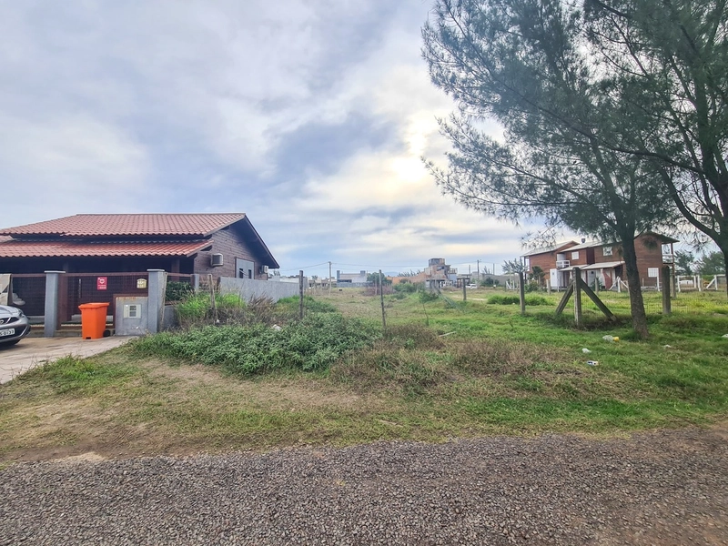 TERRENOS ÓTIMA OPORTUNIDADE NO JARDIM BEIRA MAR - CAPÃO DA CANOA -RS: 8ª foto da galeria de imagens do imóvel