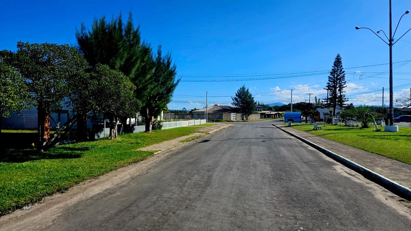 Terreno com localização privilegiada: 4ª foto da galeria de imagens do imóvel