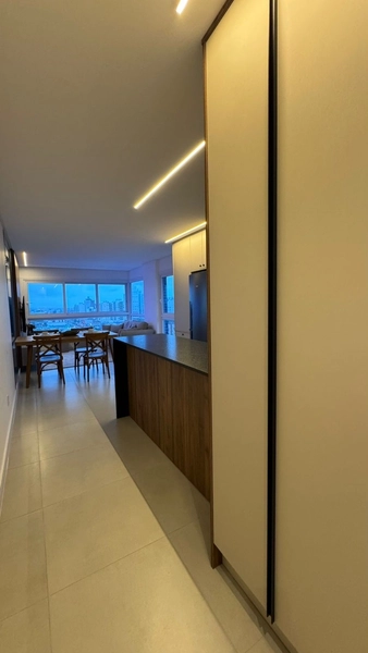 Apartamento de padrão exclusivo com 3 dormitórios e piscina: 8ª foto da galeria de imagens do imóvel