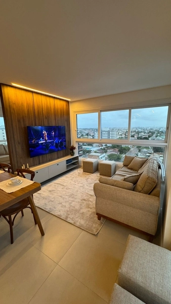 Apartamento de padrão exclusivo com 3 dormitórios e piscina: 2ª foto da galeria de imagens do imóvel