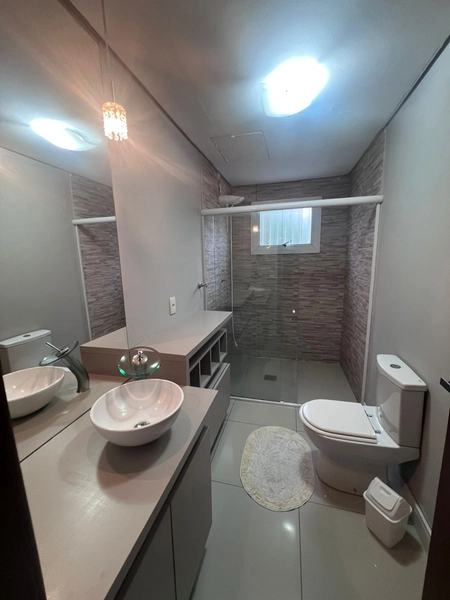 Casa mobiliada com 2 quartos e enorme terreno: 9ª foto da galeria de imagens do imóvel