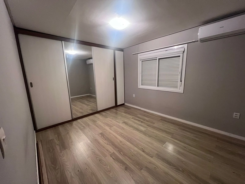 Casa mobiliada com 2 quartos e enorme terreno: 11ª foto da galeria de imagens do imóvel
