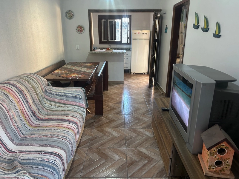 Casa 3 quartos, 3 quadras do mar terreno inteiro em Capão da Canoa: 10ª foto da galeria de imagens do imóvel