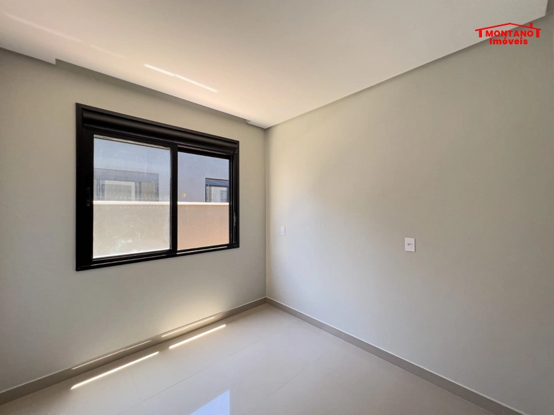 CASA EM ALTO PADRÃO CONSTRUTIVO EM CAPÃO DA CANOA: 29ª foto da galeria de imagens do imóvel