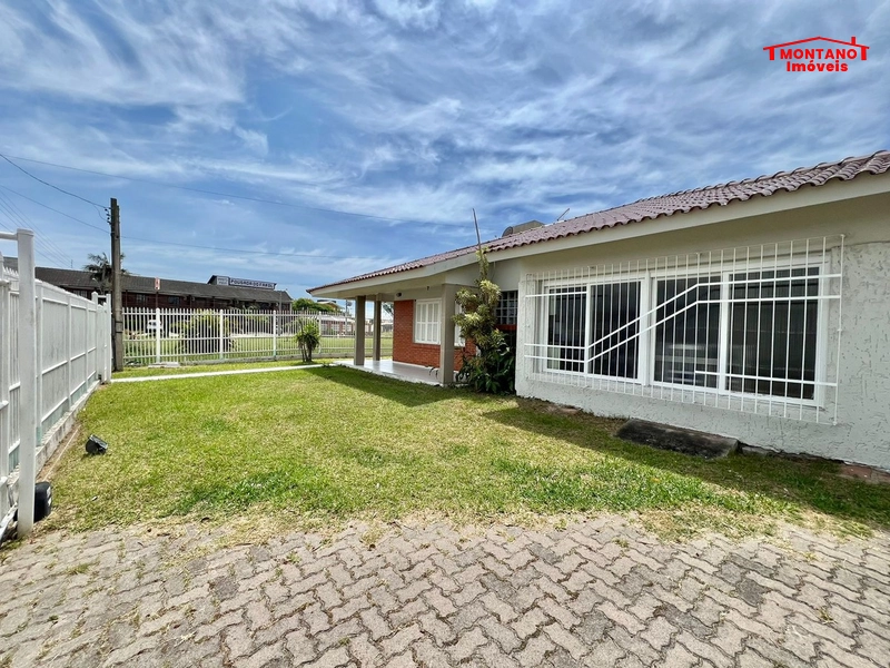 CASA LADO MAR - AO LADO DO FAROL DA ARAÇA: 4ª foto da galeria de imagens do imóvel