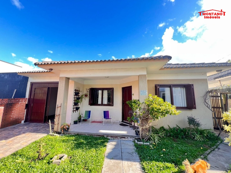Casa com anexo a apenas 100 metros da praia!: 1ª foto da galeria de imagens do imóvel