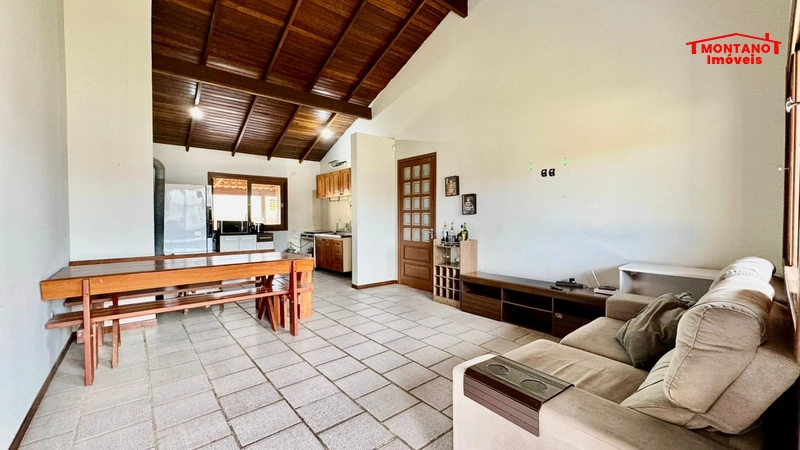 Casa no Bairro Zona Norte - 1 quadra do mar!!: 9ª foto da galeria de imagens do imóvel