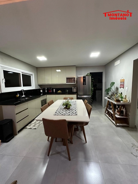 CASA Á VENDA- LADO MAR: 32ª foto da galeria de imagens do imóvel