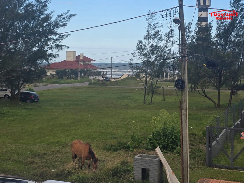 SOBRADO À VENDA, BAIRRO DE MORADORES E LOCALIZADO PRÓXIMO AO MAR !: 16ª foto da galeria de imagens do imóvel