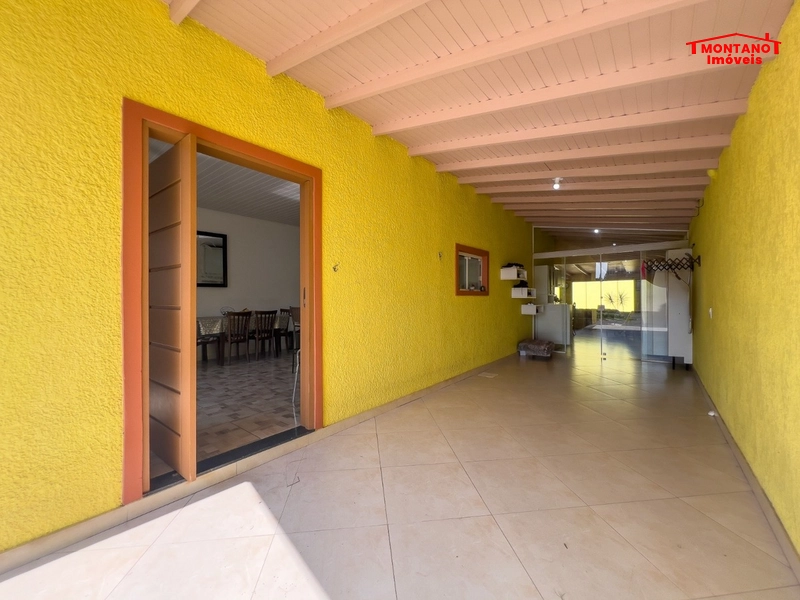 EXCELENTE CASA COM PISCINA E ANEXO NOS FUNDOS!: 4ª foto da galeria de imagens do imóvel