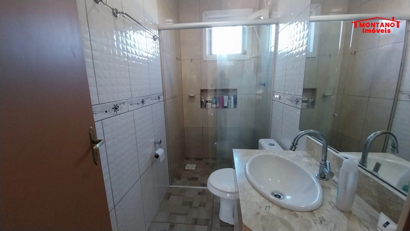 EXCELENTE CASA COM PISCINA E ANEXO NOS FUNDOS!: 3ª foto da galeria de imagens do imóvel