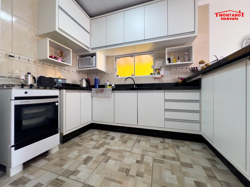 EXCELENTE CASA COM PISCINA E ANEXO NOS FUNDOS!: 9ª foto da galeria de imagens do imóvel