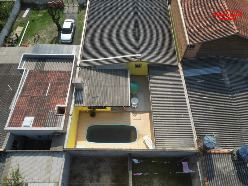 EXCELENTE CASA COM PISCINA E ANEXO NOS FUNDOS!: 5ª foto da galeria de imagens do imóvel