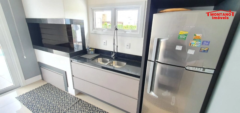 CASA MOBILIADA NO CONDOMINIO DUBAI RESORT: 3ª foto da galeria de imagens do imóvel