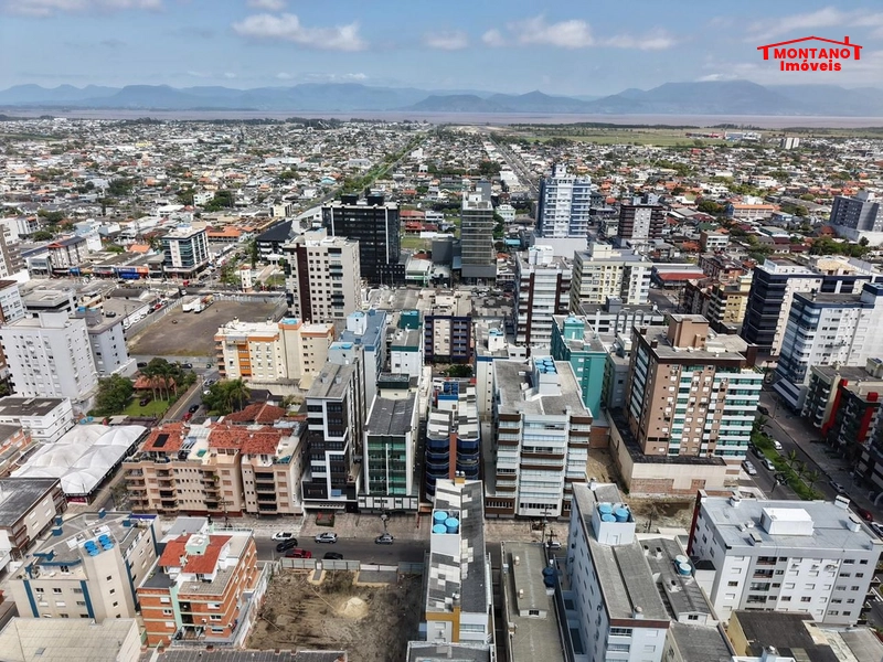 APARTAMENTO À VENDA COM 3 VAGAS E 2 TERRAÇOS ÓTIMOS  Parece uma casa!: 29ª foto da galeria de imagens do imóvel