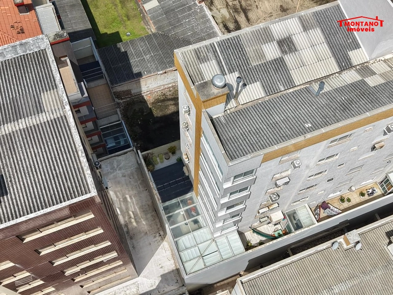 APARTAMENTO À VENDA COM 3 VAGAS E 2 TERRAÇOS ÓTIMOS  Parece uma casa!: 34ª foto da galeria de imagens do imóvel