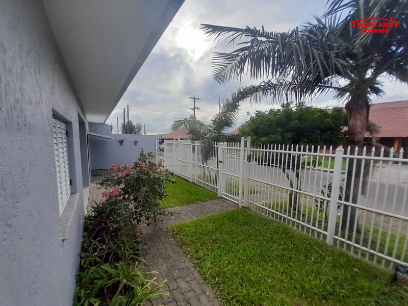 CASA EM CAPÃO DA CANOA - JARDIM BEIRA MAR - LADO MAR (4  QUADRAS): 3ª foto da galeria de imagens do imóvel