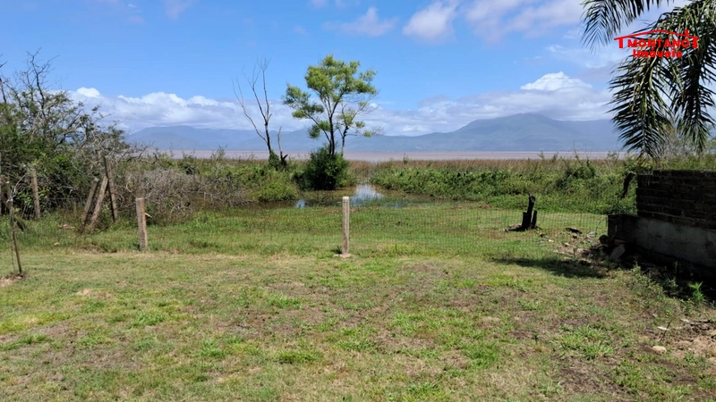 Excelente sítio na Beira da Lagoa dos Quadros: 4ª foto da galeria de imagens do imóvel