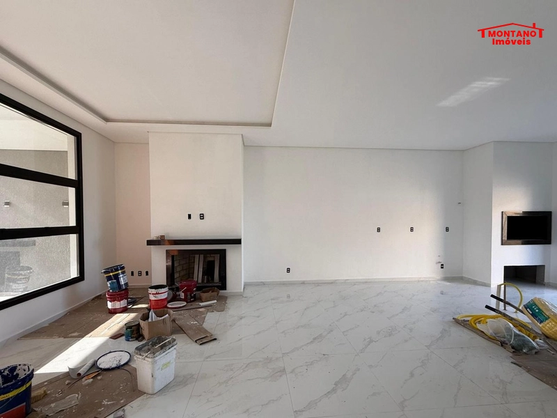 OPORTUNIDADE- Casa à 50 metros do mar: 2ª foto da galeria de imagens do imóvel