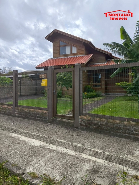 CASA EM GRÁPIA NO BAIRRO ARAÇÁ