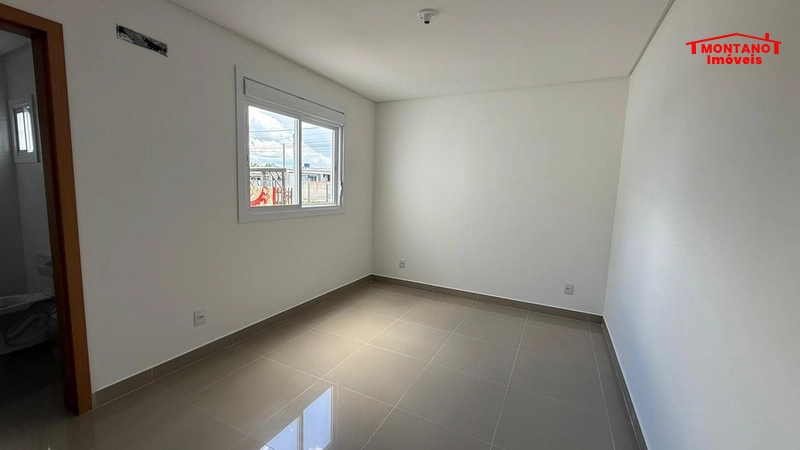 CASA NA ZONA NORTE EM CAPÃO DA CANOA: 3ª foto da galeria de imagens do imóvel