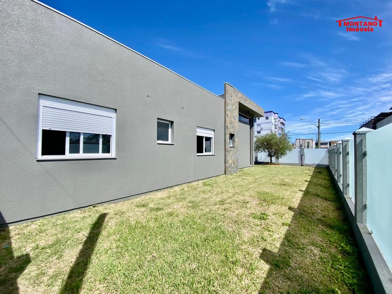 Bem localizada no bairro  Araçá, atrás do restaurante Galo: 21ª foto da galeria de imagens do imóvel