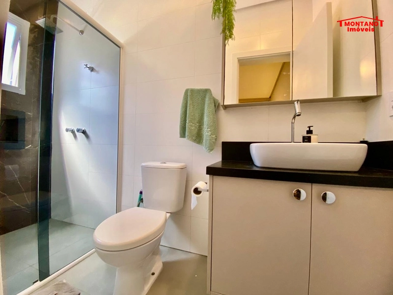 Bem localizada no bairro  Araçá, atrás do restaurante Galo: 2ª foto da galeria de imagens do imóvel