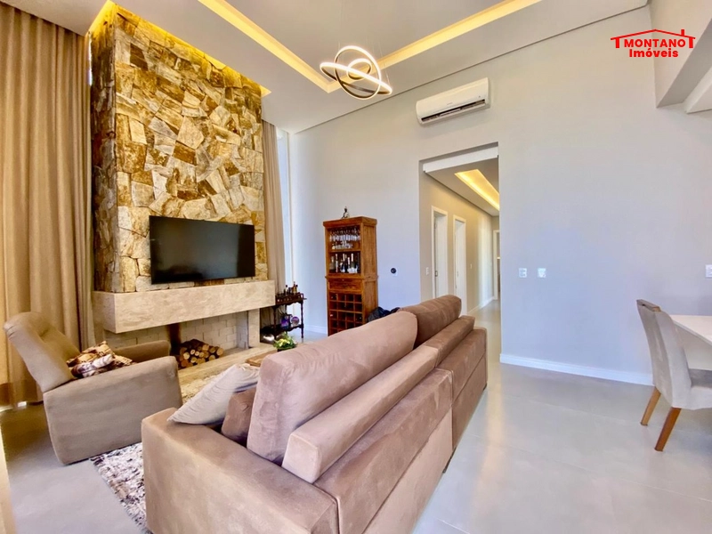 Bem localizada no bairro  Araçá, atrás do restaurante Galo: 5ª foto da galeria de imagens do imóvel