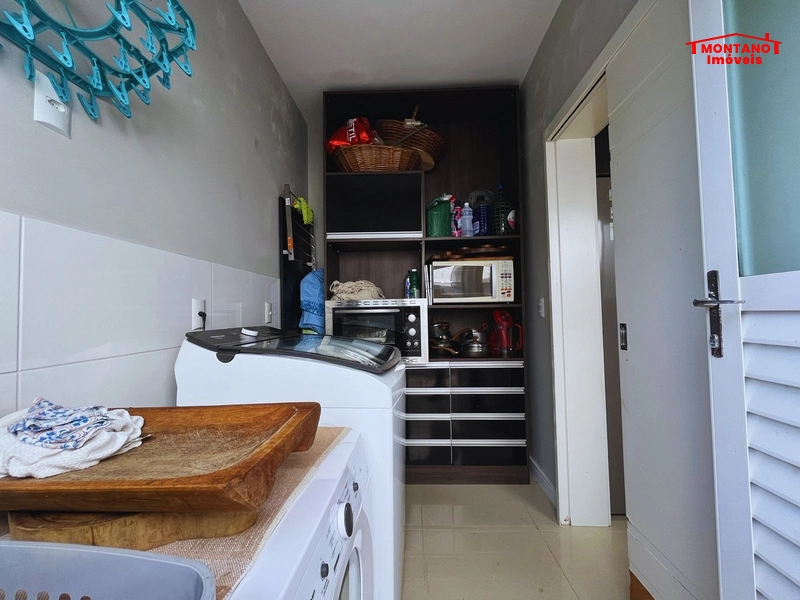 CASA DE 3 DORMITÓRIOS TOTALMENTE MOBILIADA: 10ª foto da galeria de imagens do imóvel
