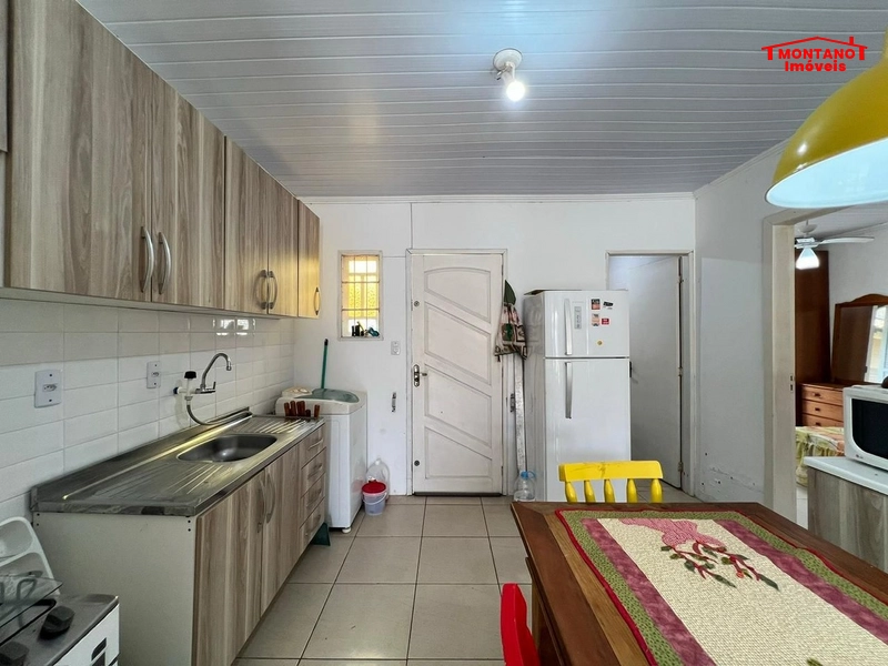 CASA A DUAS QUADRAS DO MAR: 10ª foto da galeria de imagens do imóvel