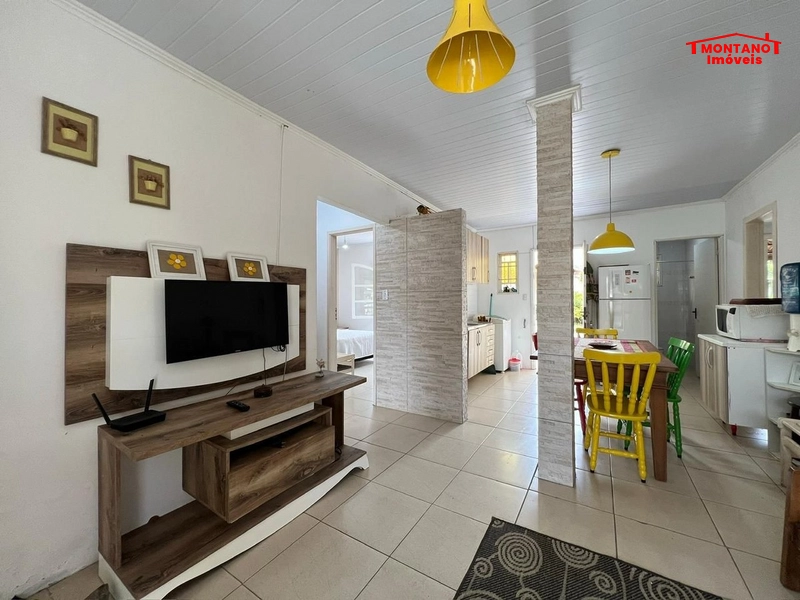 CASA A DUAS QUADRAS DO MAR: 5ª foto da galeria de imagens do imóvel