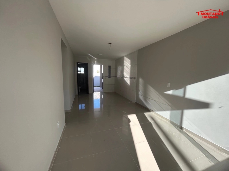 EXCELENTE CASA EM CAPÃO NOVO- VILLAGE: 4ª foto da galeria de imagens do imóvel