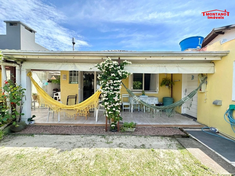 EXCELENTE CASA: 1ª foto da galeria de imagens do imóvel