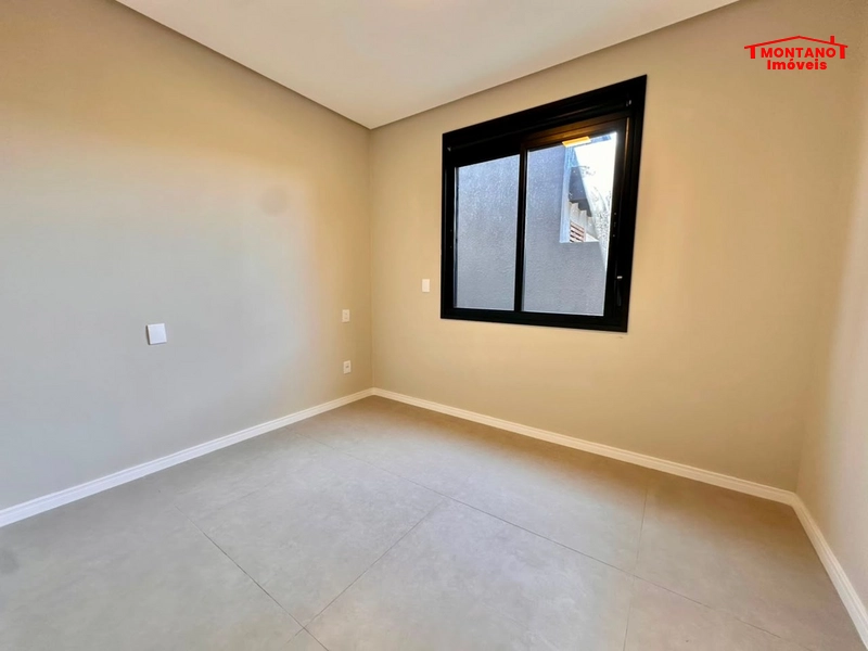 CASA NA ZONA NOVA EM CAPÃO DA CANOA: 2ª foto da galeria de imagens do imóvel