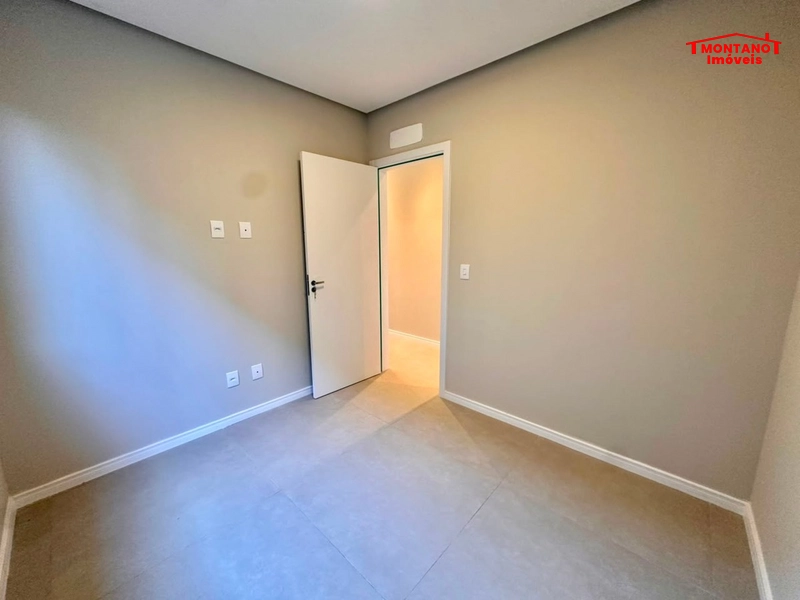 CASA NA ZONA NOVA EM CAPÃO DA CANOA: 5ª foto da galeria de imagens do imóvel
