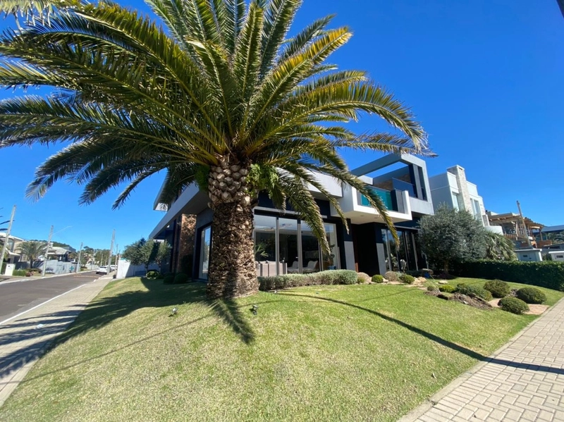 Casa em condomínio fechado de alto luxo: 2ª foto da galeria de imagens do imóvel