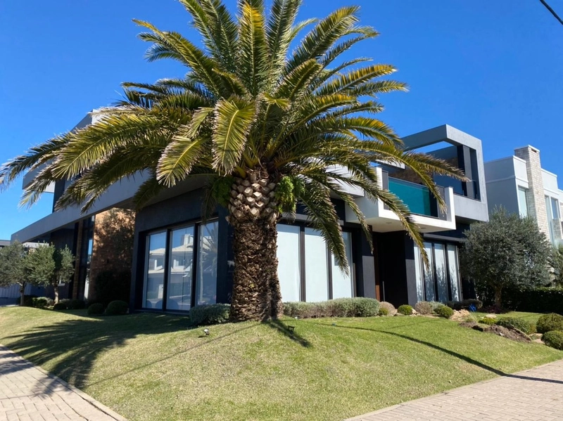 Casa em condomínio fechado de alto luxo: 1ª foto da galeria de imagens do imóvel