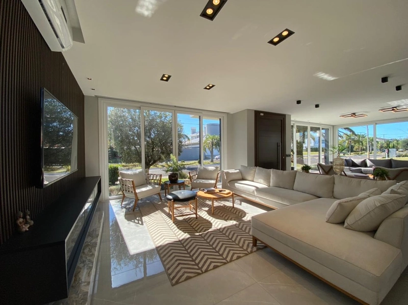 Casa em condomínio fechado de alto luxo: 4ª foto da galeria de imagens do imóvel