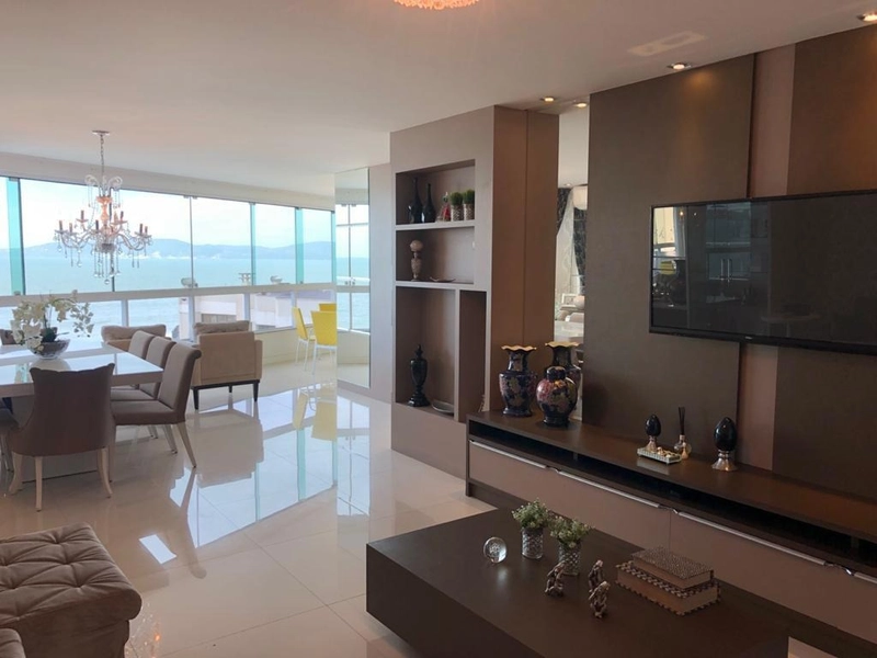 Apartamento Frente mar 3 suites: 2ª foto da galeria de imagens do imóvel