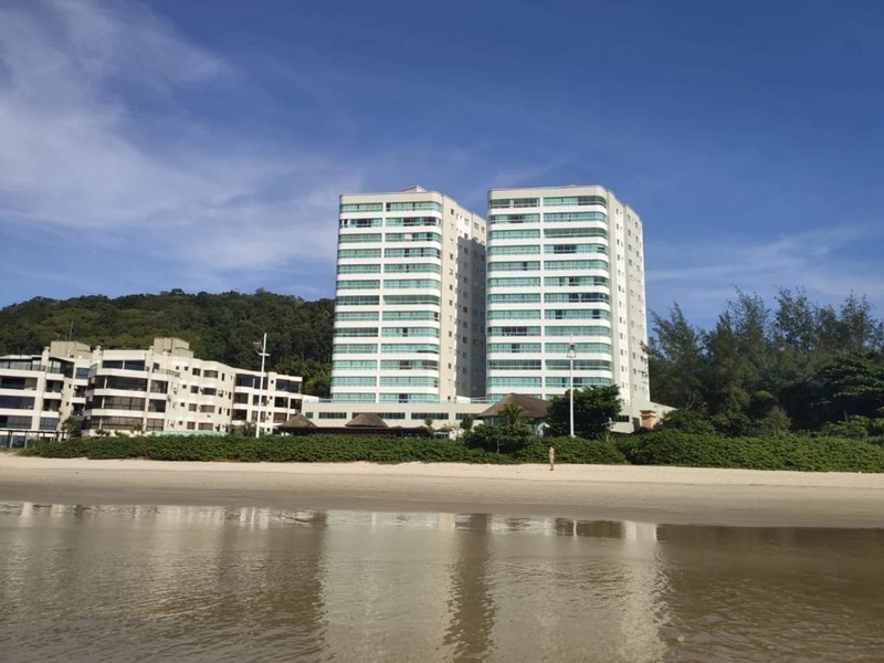 Apartamento Frente mar 3 suites: 1ª foto da galeria de imagens do imóvel