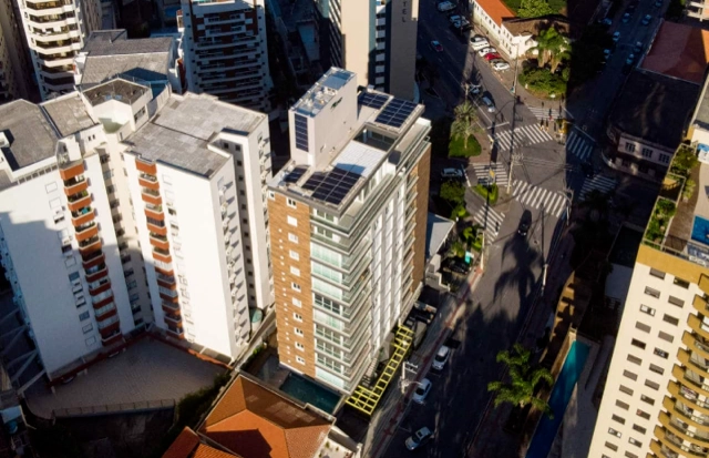 Cobertura Duplex em Condomínio Fechado: 3ª foto da galeria de imagens do imóvel