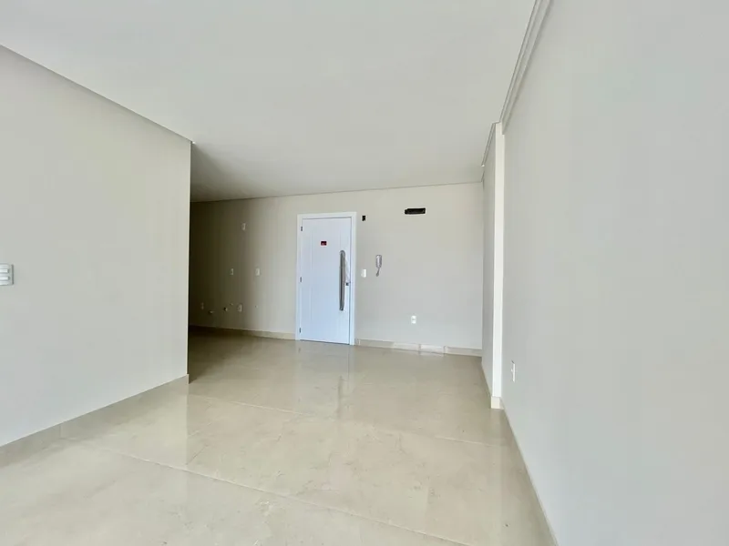 : 2ª foto da galeria de imagens do imóvel