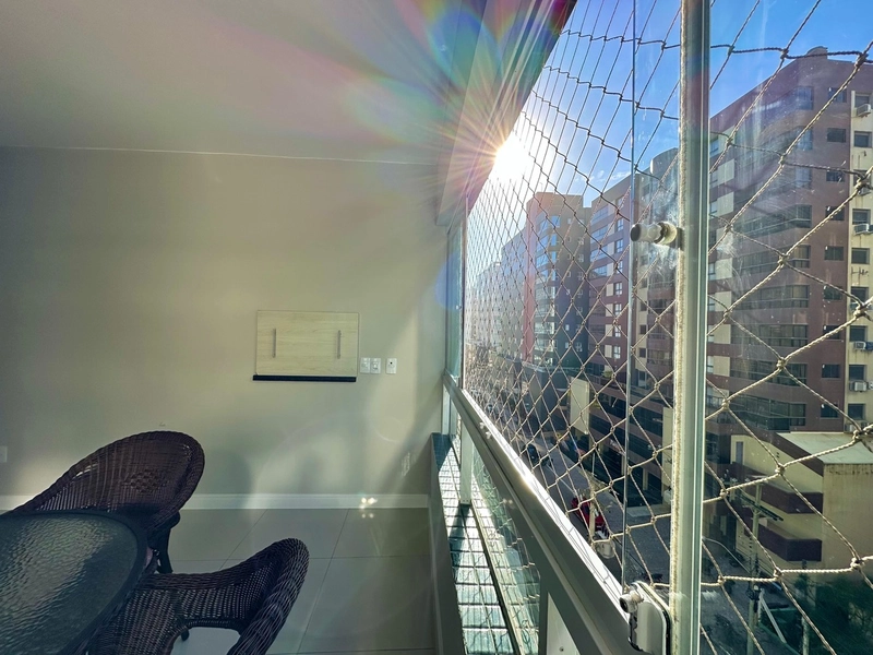 Apartamento 3 dormitórios com vista Mar