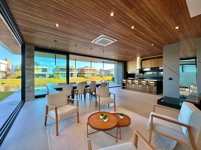 CASA EM CONDOMÍNIO 5 SUITES: 7ª foto da galeria de imagens do imóvel