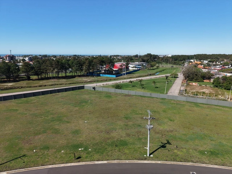 : 2ª foto da galeria de imagens do imóvel