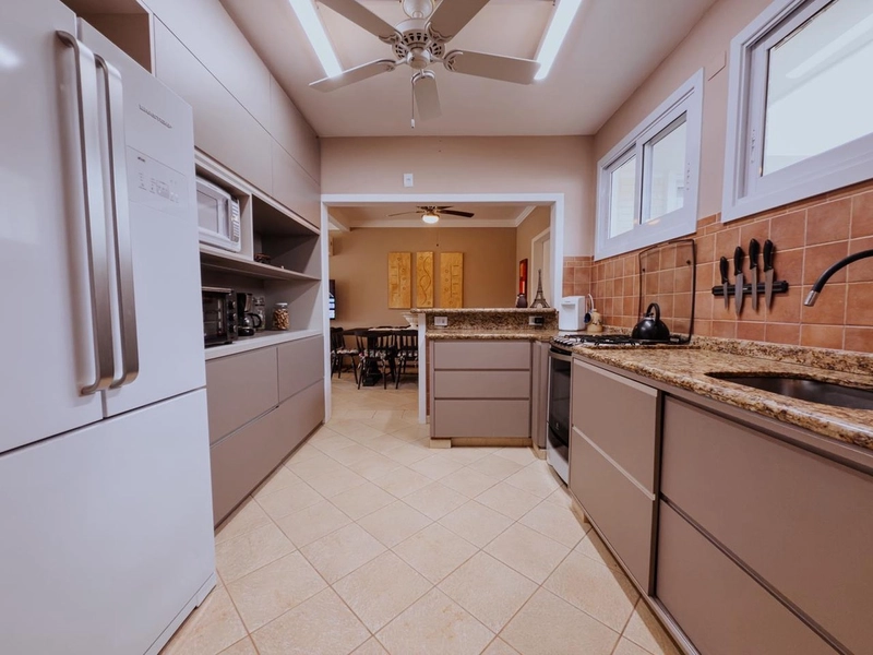 : 12ª foto da galeria de imagens do imóvel