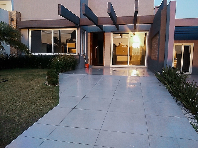 Casa Térrea com 4 Suítes em Frente ao Clube – Las Palmas: 13ª foto da galeria de imagens do imóvel